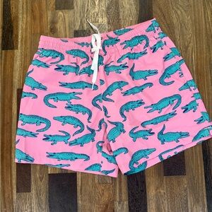 Chubbies - medium - the glades - never worn - 5.5
